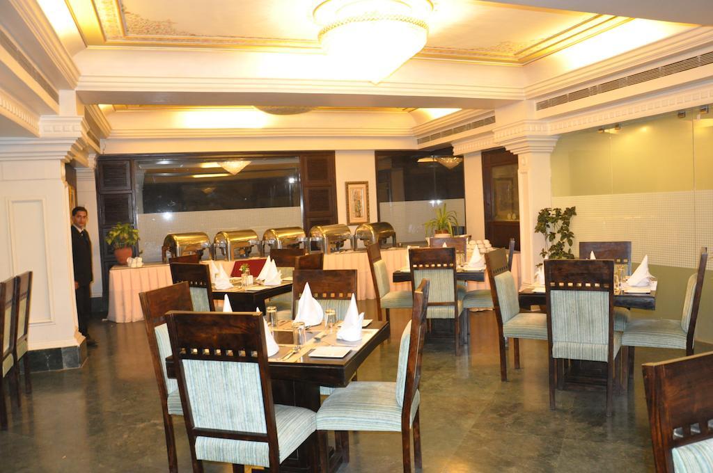 Hotel Empire Regency Jaipur Exteriör bild