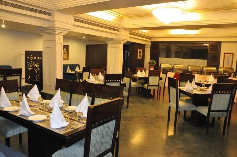 Hotel Empire Regency Jaipur Exteriör bild