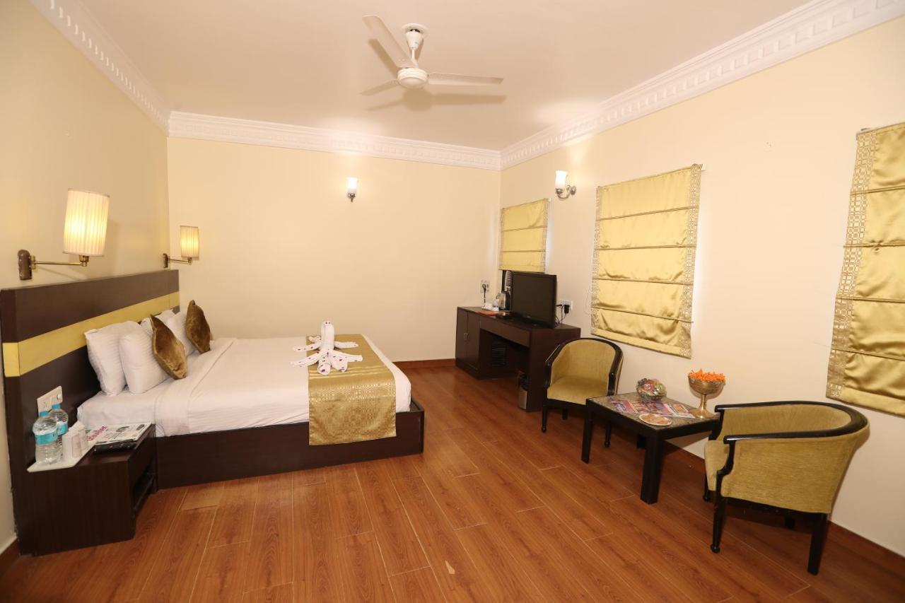 Hotel Empire Regency Jaipur Exteriör bild